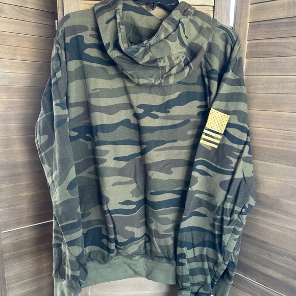 Men’s camel grunt style hoodie - Picture 2 of 3